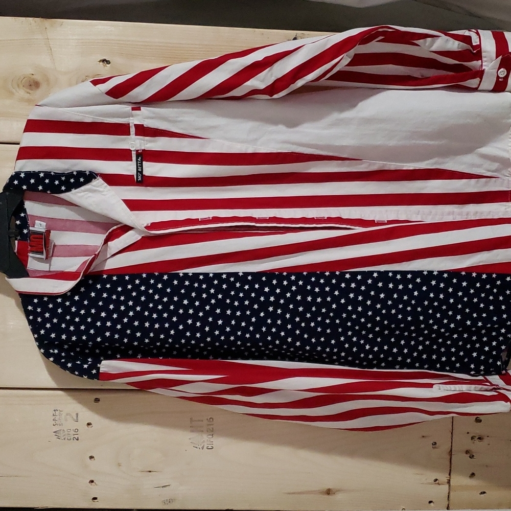 Vintage Westmoor Mo Betta Shirt American Flag Red White & Blue